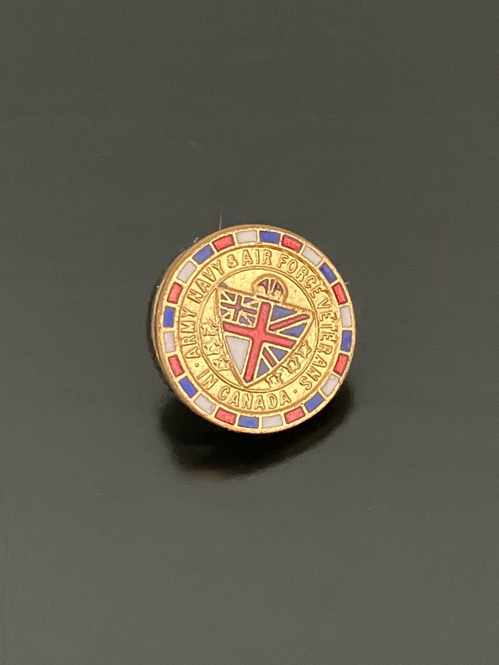 WW2 Canadian Veterans Lapel Pin